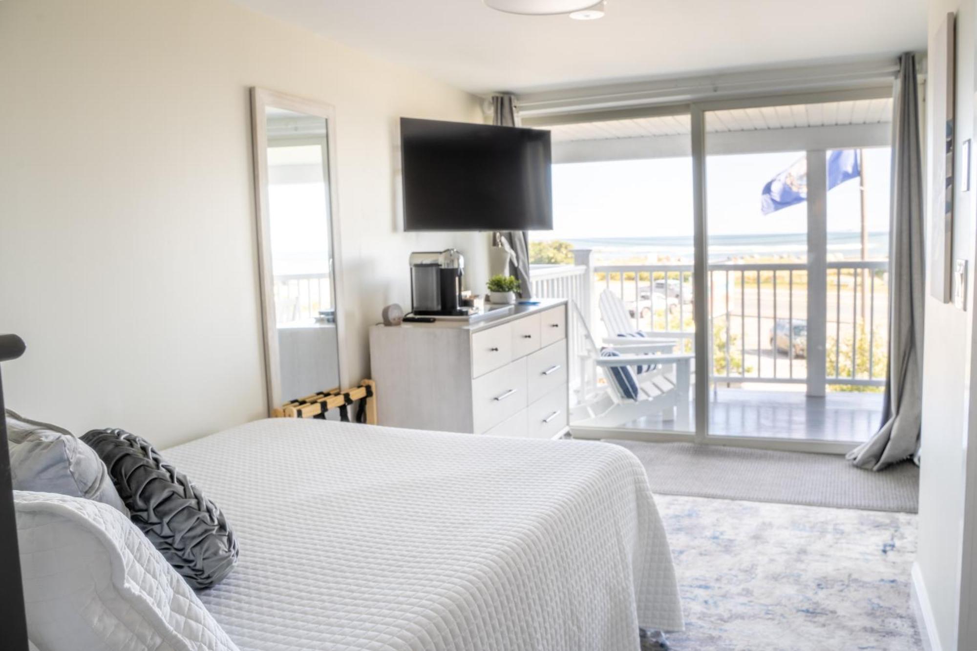 935 Ocean, A Beachside Inn Hampton Extérieur photo