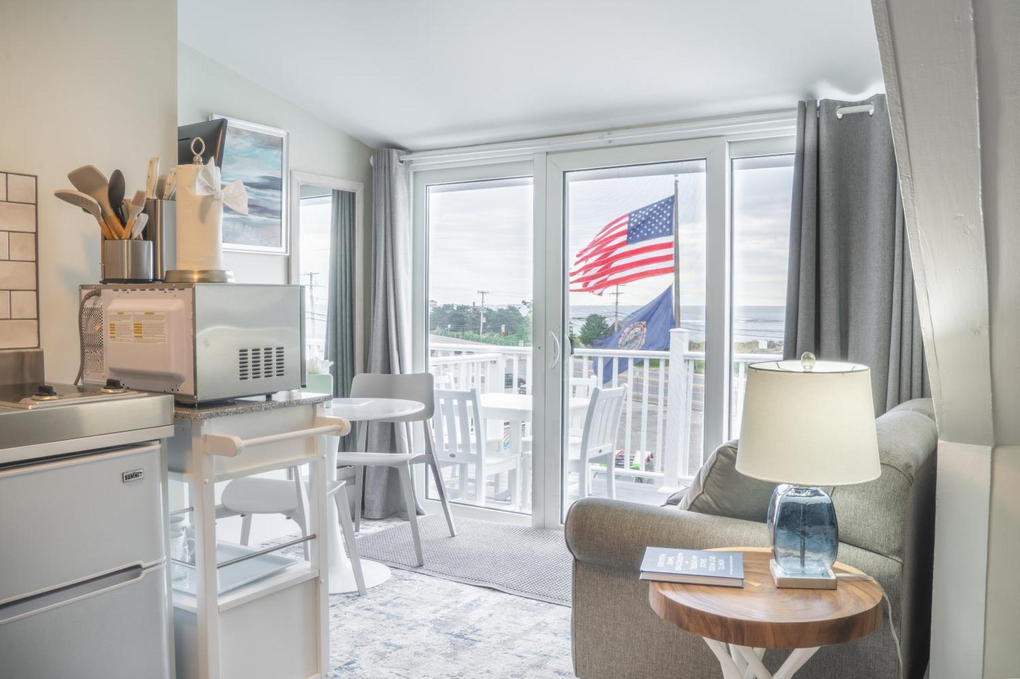 935 Ocean, A Beachside Inn Hampton Extérieur photo